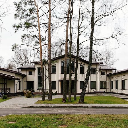 Baza Otdykha Chaika Hotel Zhodzina Exterior photo
