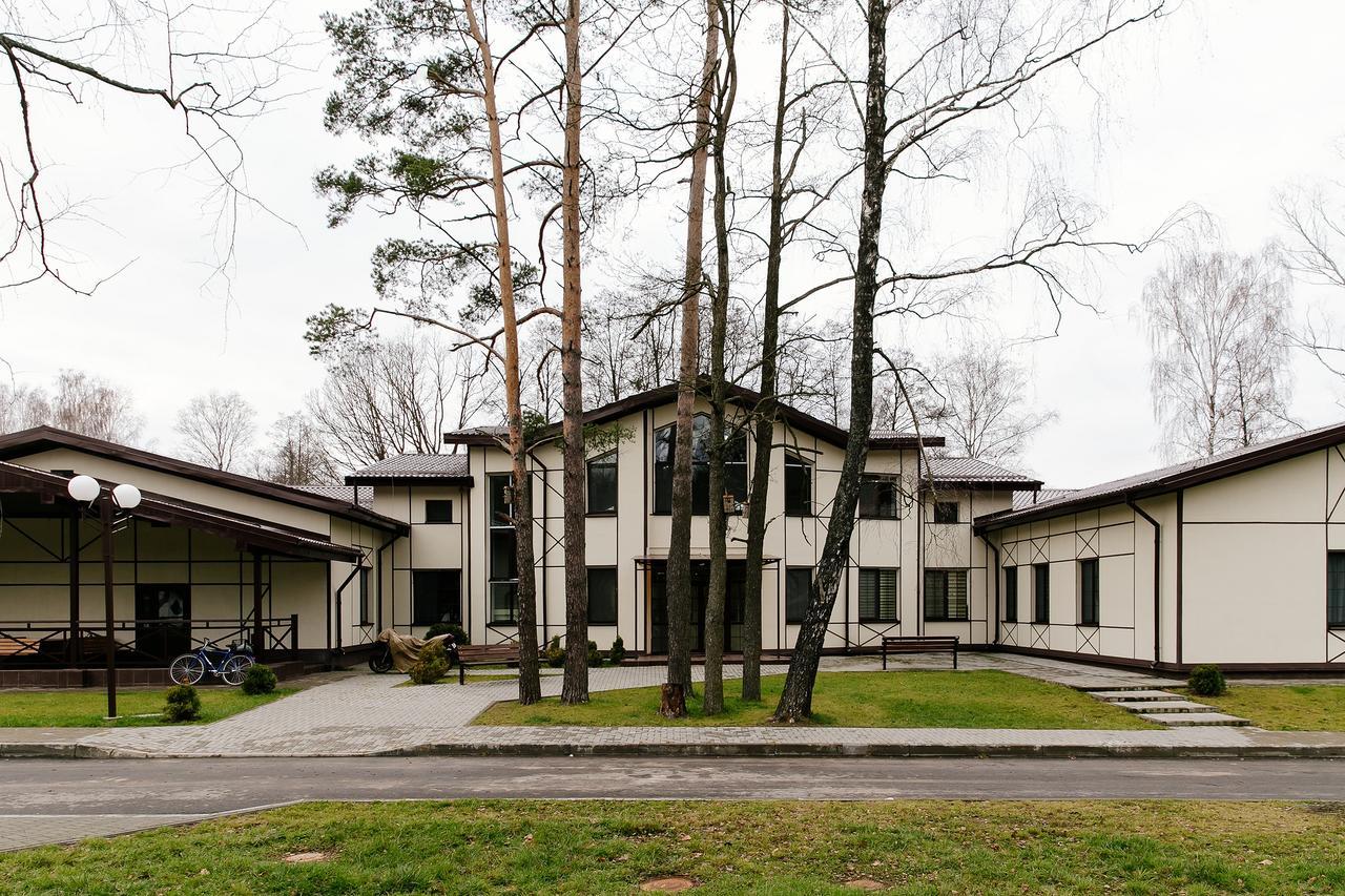 Baza Otdykha Chaika Hotel Zhodzina Exterior photo